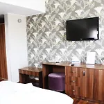 Papion Hotel 3*