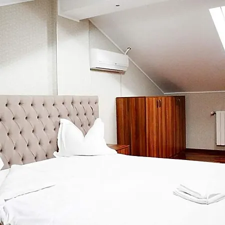 Hotel Papion 3*